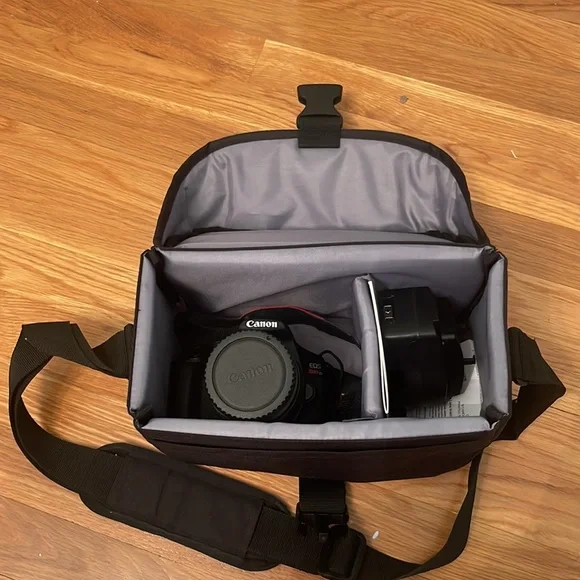 Canon EOS Rebel T7 WITH CASE, STRAP, AND CHARGER